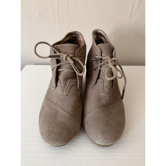 Toms Womens Desert Wedge Bootie Taupe Size 8 Lace Up Casual Heel Neutral Boho - Picture 2 of 8